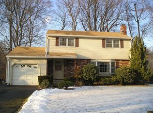 30 Colby Dr, East Hartford, CT 06108
