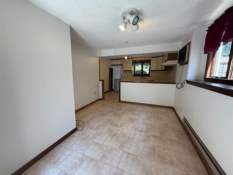9 Brookdale Cir — Photo 21