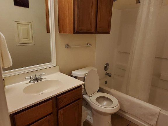 5th image of 4927 Ali Ave APT 2