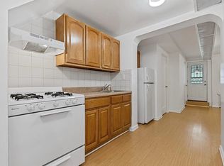 1813 Tomlinson Ave #1, Bronx, NY 10461