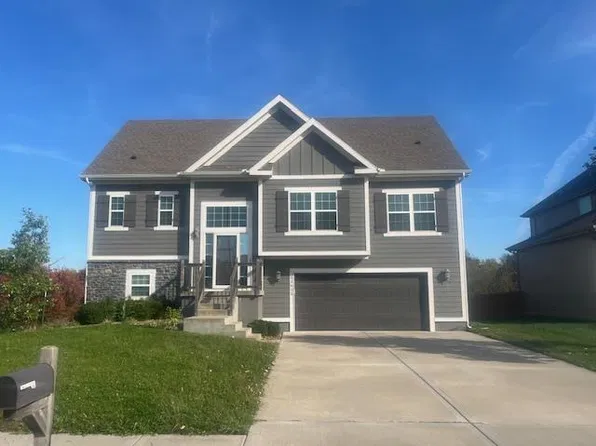 11611 N Crystal Ave, Kansas City, MO 64156