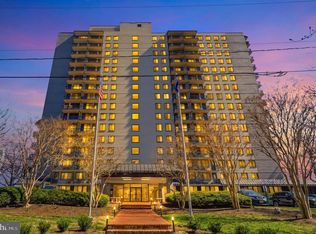 801 N Pitt St APT 1209, Alexandria, VA