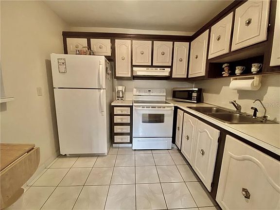 4th image of 11641 Boynton Ln #156-B