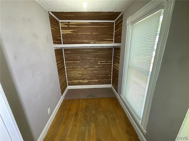 622 Sherman St — Photo 12