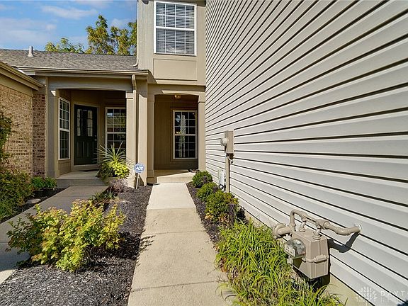 3rd image of 6288 Edgewater Dr