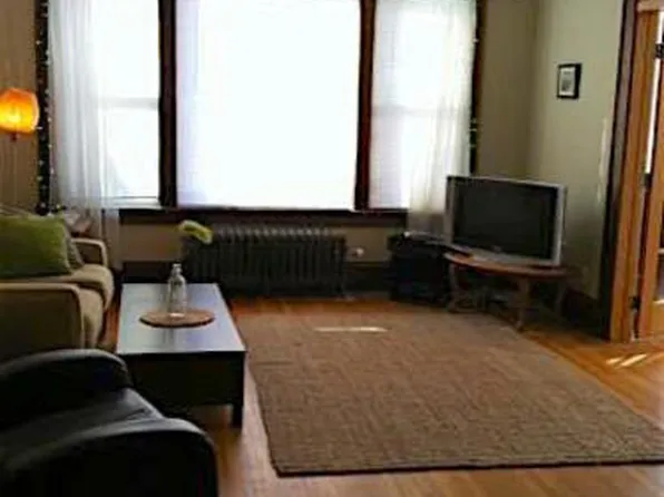 64 Avon St S APT 1, Saint Paul, MN 55105