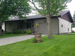 912 Jefferson St, Minonk, IL