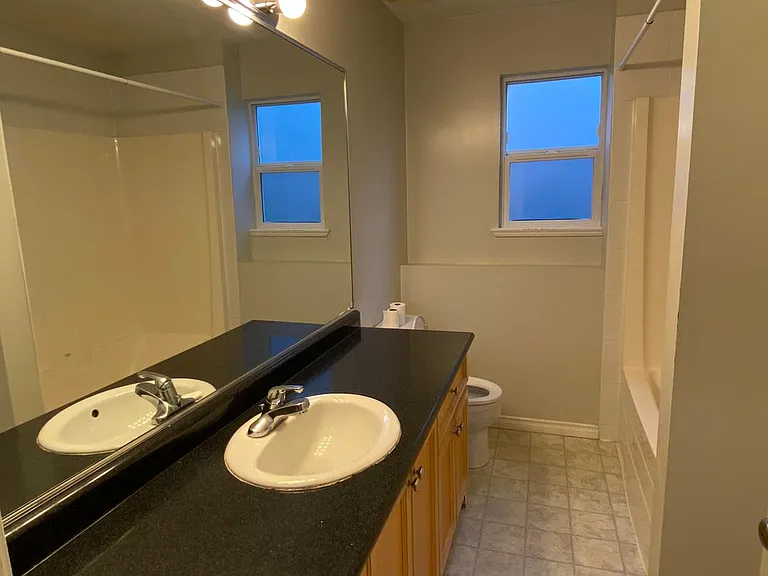 11367 Creekside St — Photo 12