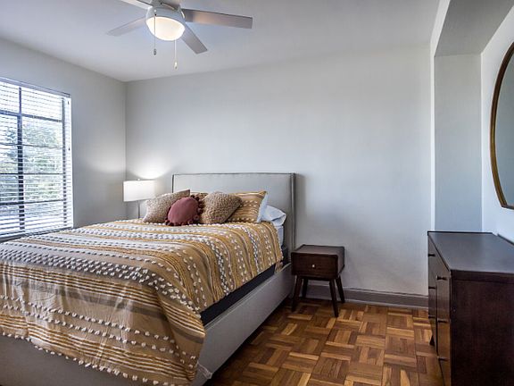 3rd image of 172 Kimbrough Pl APT 511