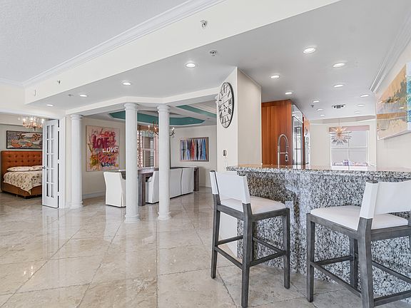 5th image of 2051 SE 3rd Street #505