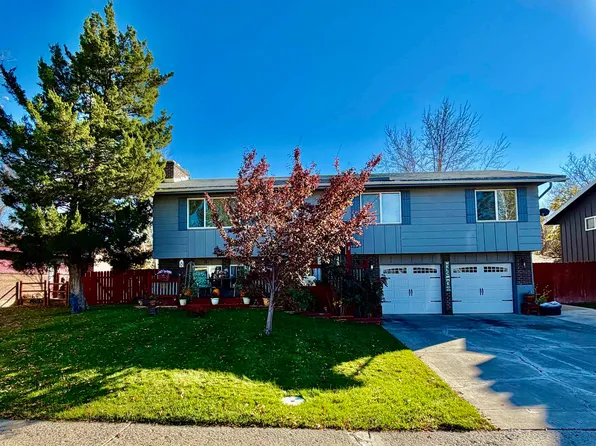 2210 Devon St, Montrose, CO 81401