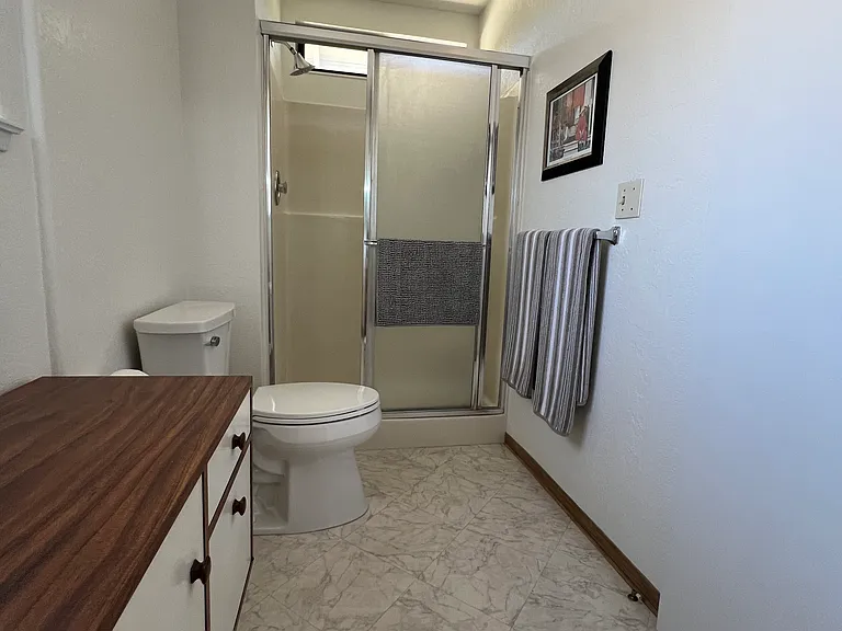 568 Acadia Dr #B — Photo 6
