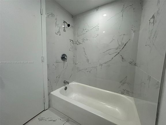 5th image of 6950 NW 8th Ave APT 3