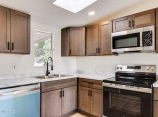 5545 E Hereford Rd, Hereford, AZ 85615