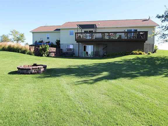 2nd image of 2935 North Dr