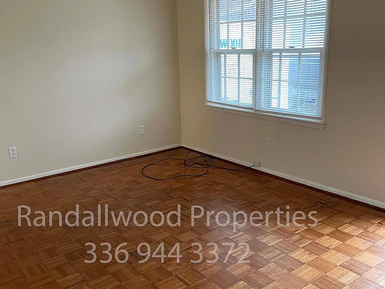 4218 S Jasmin Ct — Photo 8