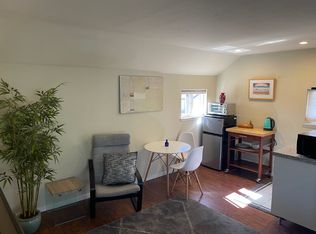 415 W Canon Perdido St #A, Santa Barbara, CA 93101