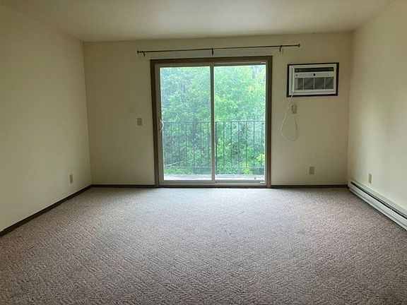 4th image of 8401-8403 198th Ave #67