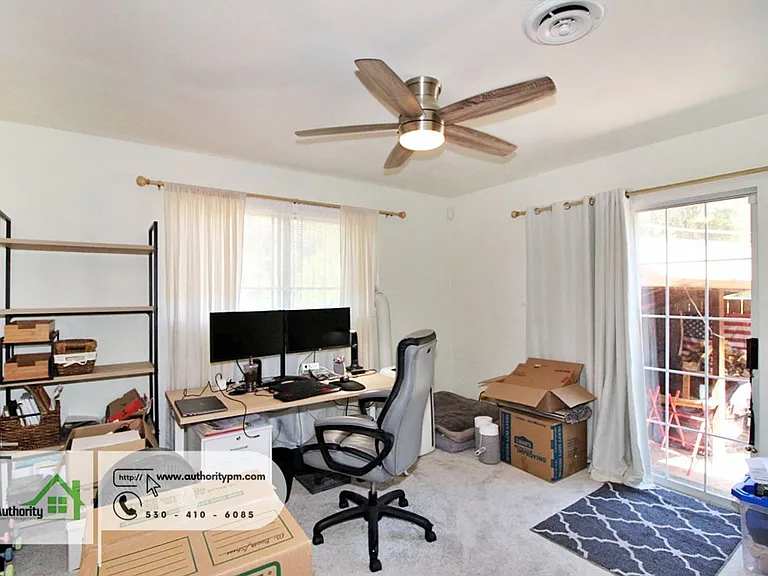 4548 Pensacola St — Photo 18