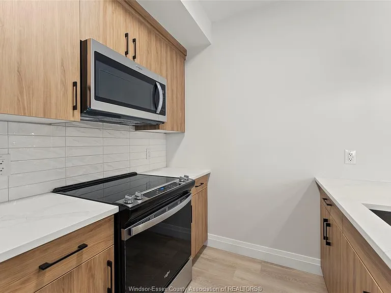 4775 Walker Rd #516 — Photo 17
