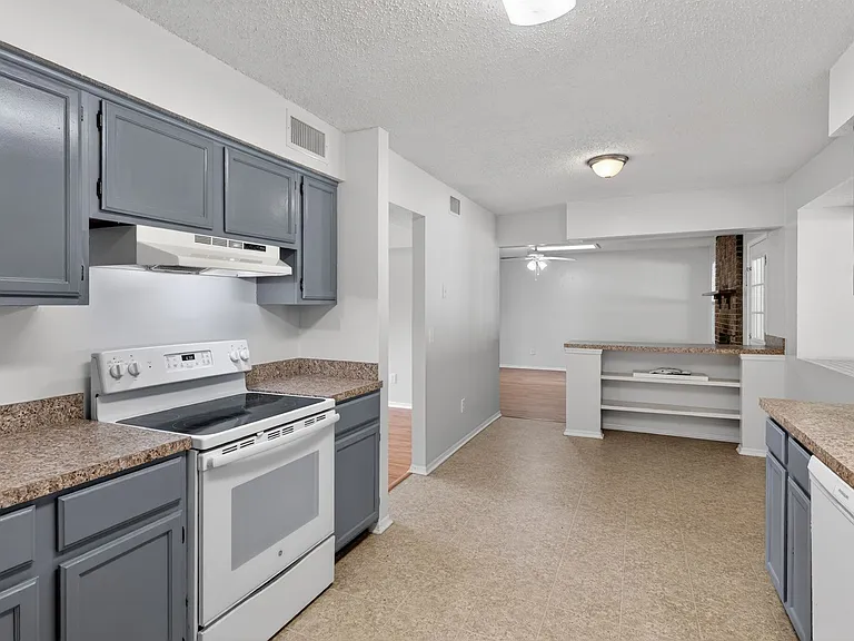 516 Penman Rd — Photo 32