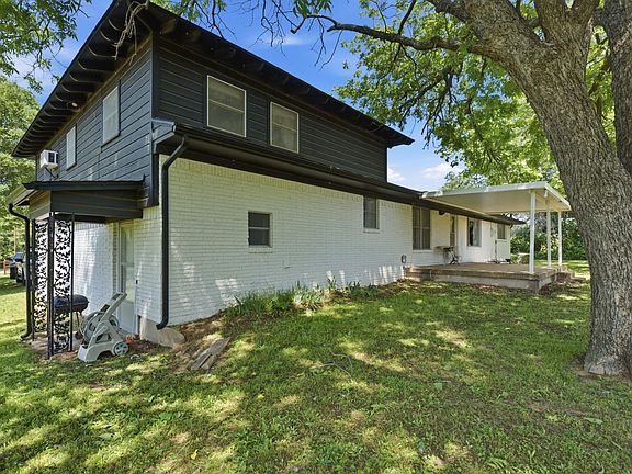 5th image of 7485 Portwood Rd