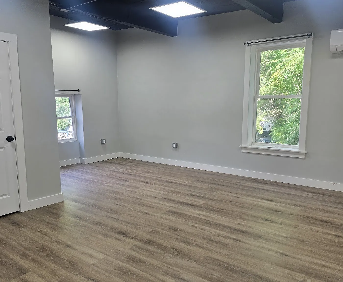 Studio, 575 sqft, $1,350 — Photo 1