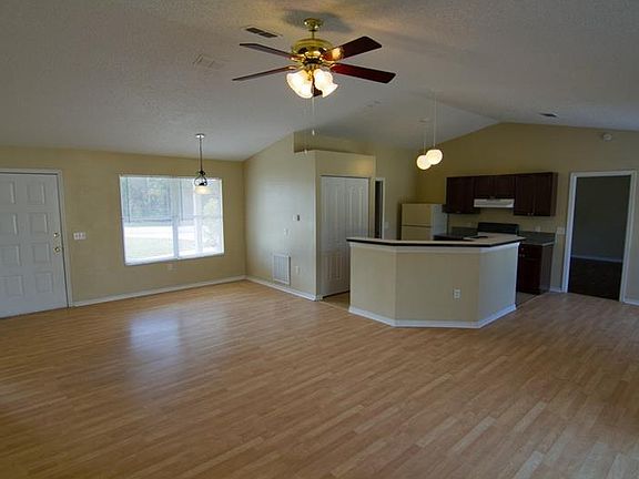 2nd image of 520 Cloudcroft Dr