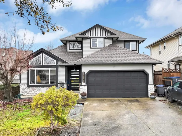 18239 68th Ave, Surrey, BC V3S 9C6