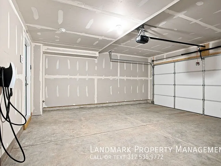17389 Ulster Dr — Photo 35