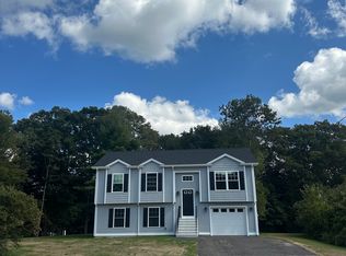 359 S South St, Brooklyn, CT 06234