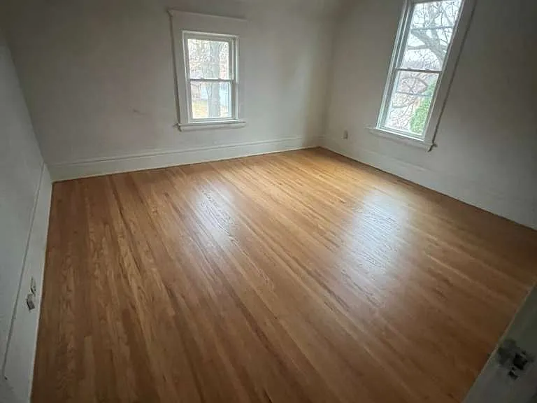 3003 Girard Ave N — Photo 5