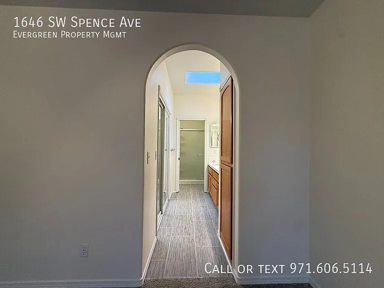 1646 SW Spence Ave — Photo 19