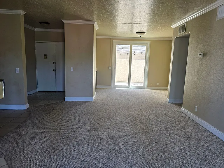 4705 Kester Ave #305 — Photo 9