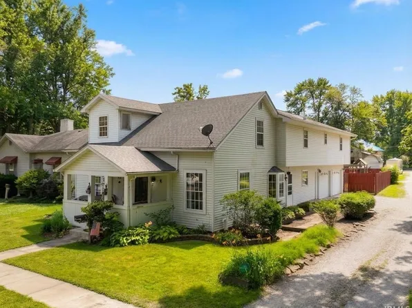 500 S Market St, Winamac, IN 46996