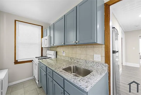 3309 Southern Ave #1