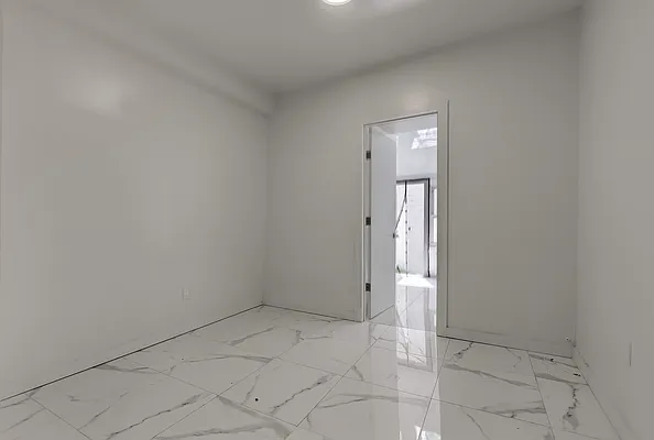 Rented by Compass | media 8