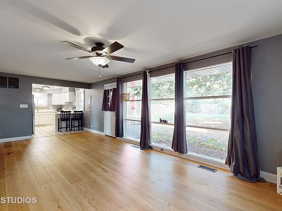 4th image of 119 S Brighton Pl