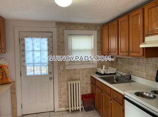 92 Elm Ave, Quincy, MA 02170