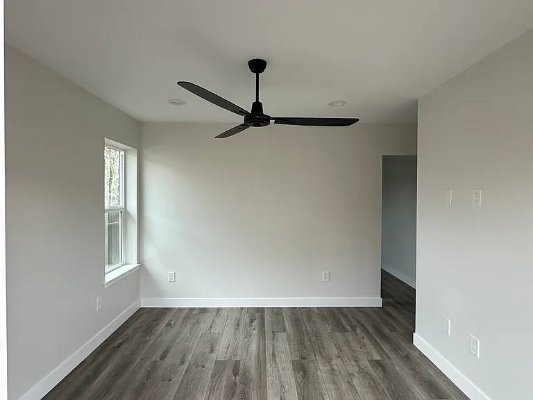 724 Dodson Way #B — Photo 13