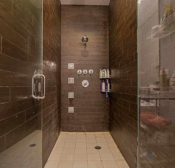 3718 N Wilton Ave #2 — Photo 10