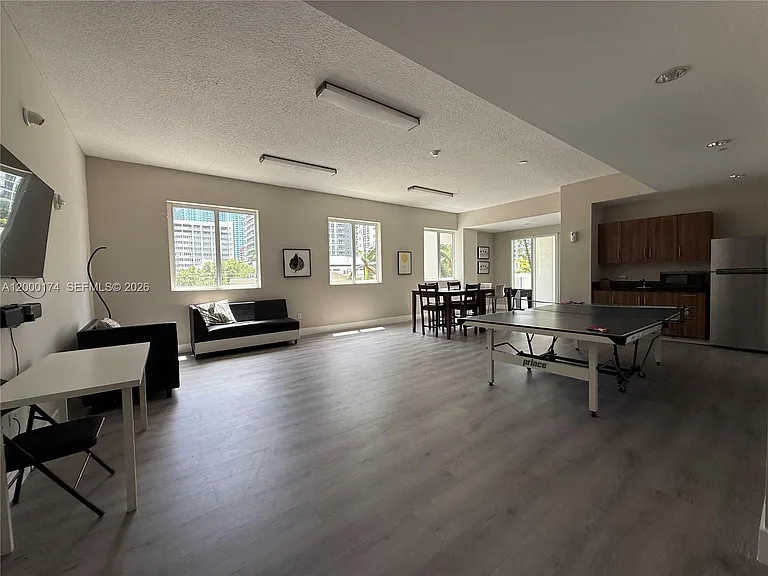 601 NE 23rd St #903 — Photo 48