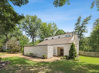 6779 Poplar Pike, Memphis, TN 38119