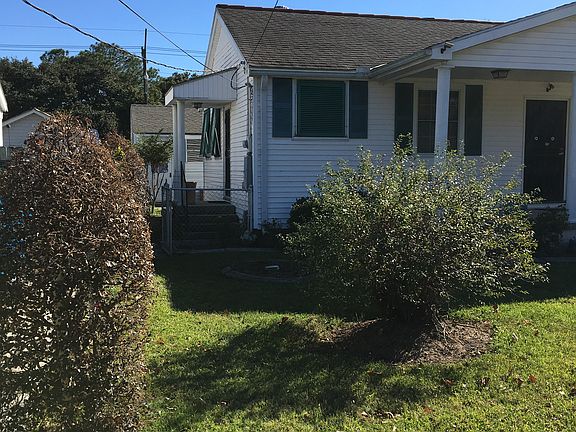 3rd image of 1006 Moisant Dr