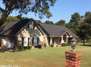 640 Deerwood Ln, Nashville, AR 71852