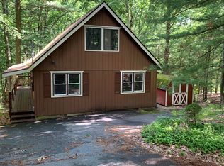 2193 Sky High Dr, Bartonsville, PA 18321