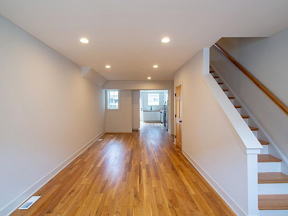 2nd image of 2007 S Norwood St