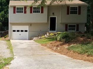 655 Suwanee East Dr, Lawrenceville, GA 30043