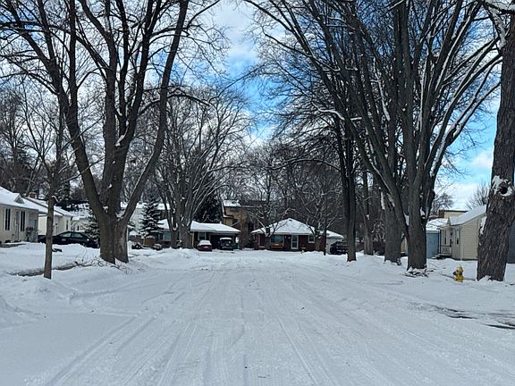 4th image of 535 Larscheid St