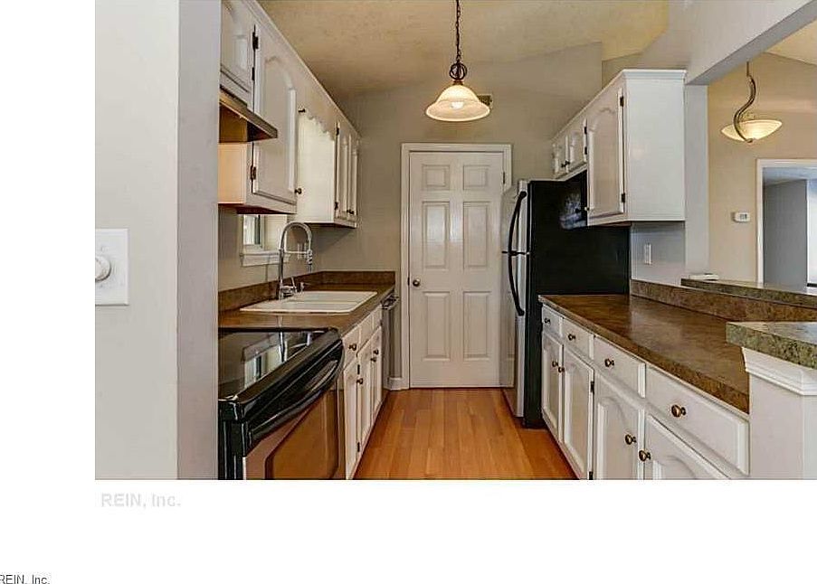 1st image of 430 Delaware Ave APT 313